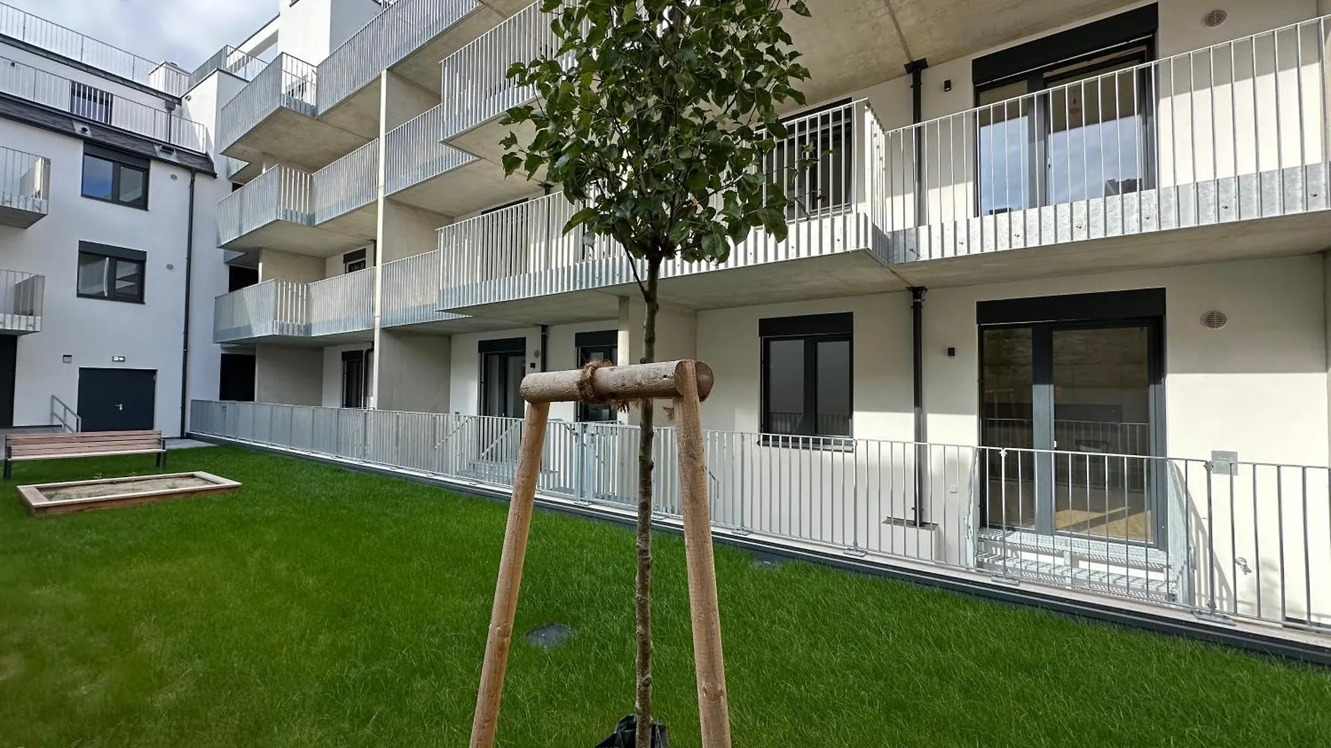 Schoenbrunn Garden Apartments Vienna