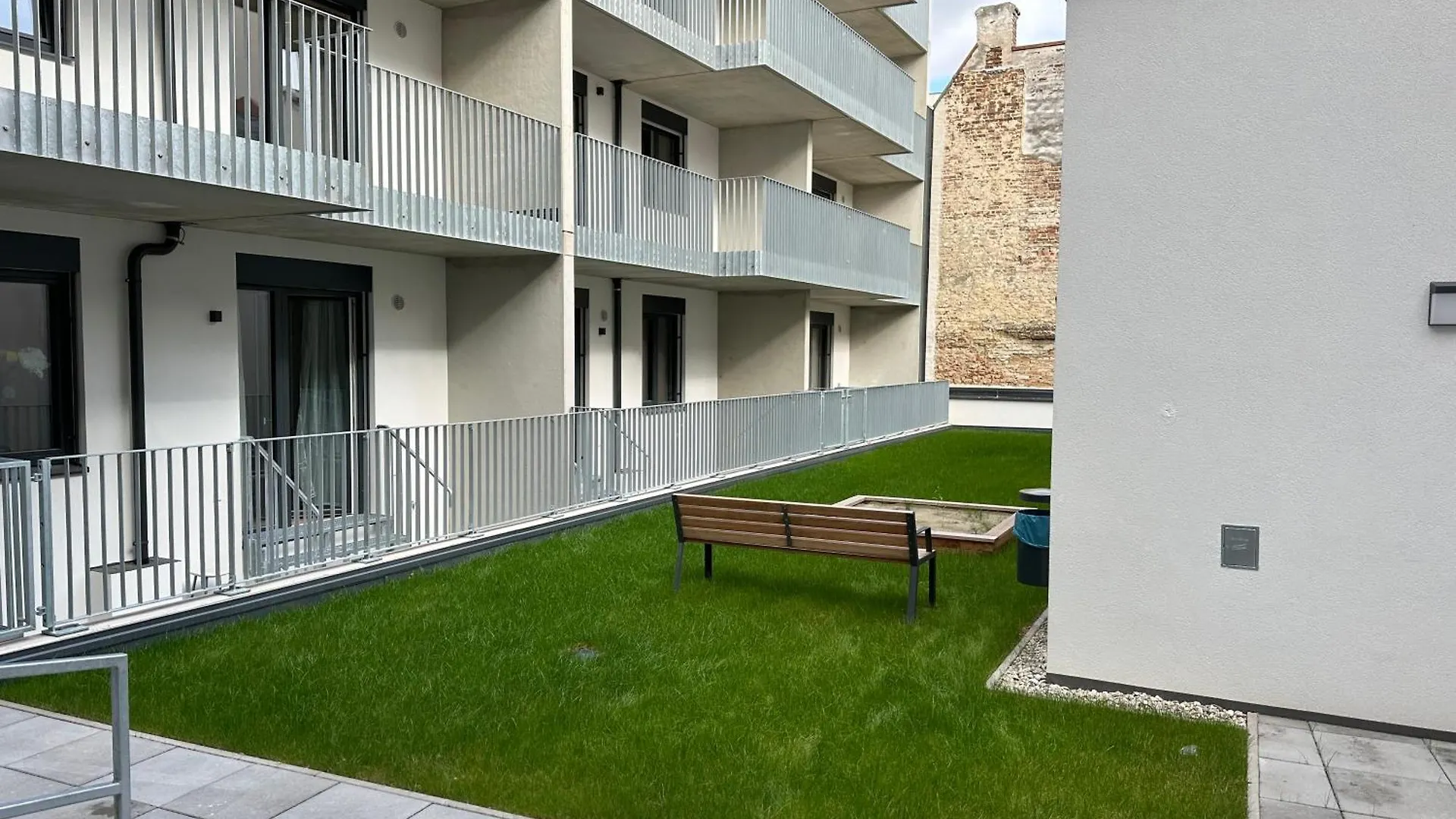 Schoenbrunn Garden Apartments Vienna